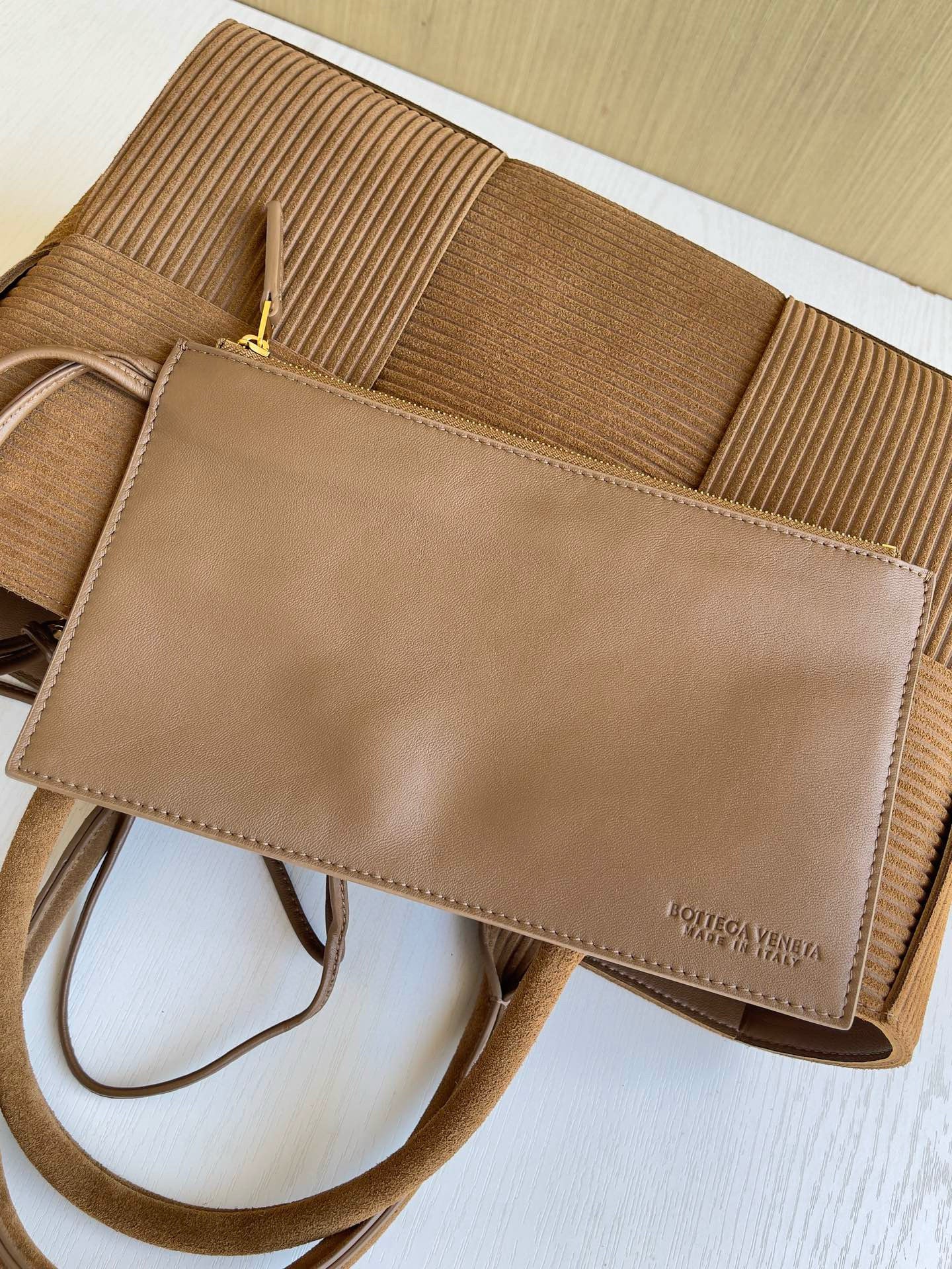 BV Arco Tote Bag
