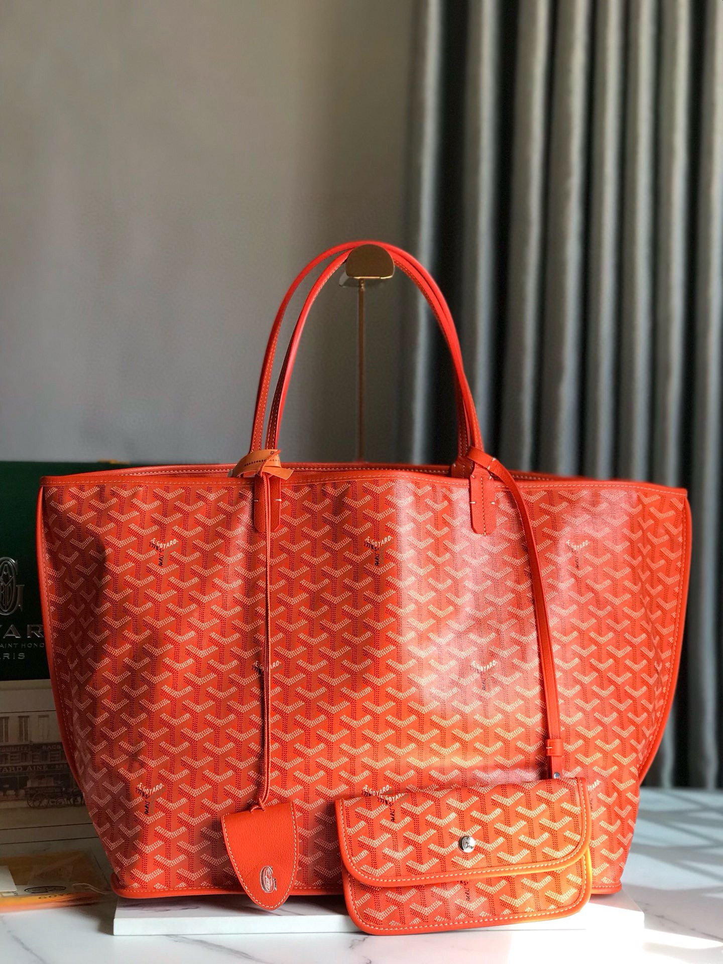 GOYARD REVERSIBLE ANJOU 39*32*19