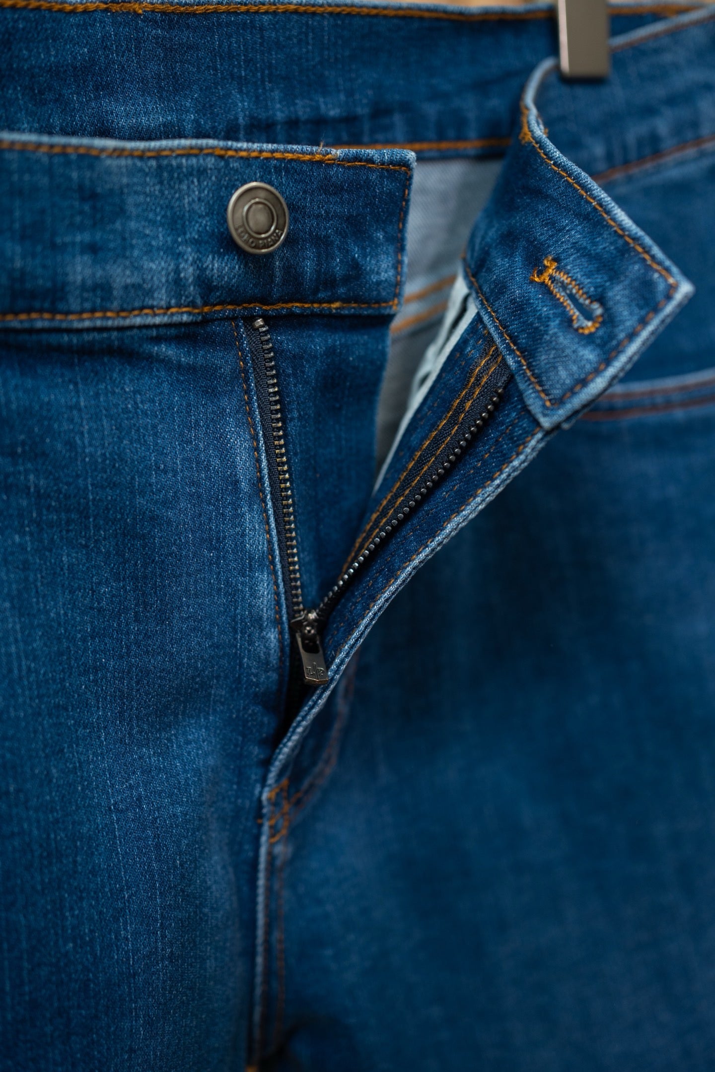 LP Jeans