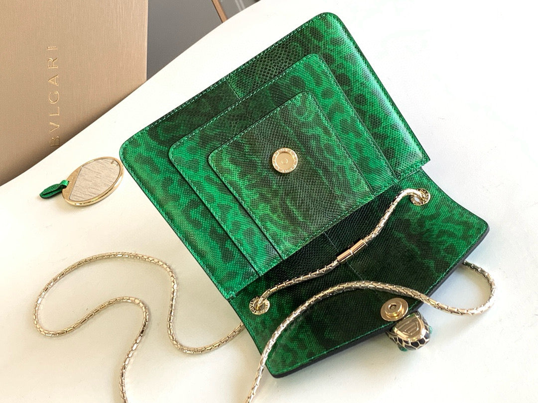 Bvlgari Serpenti Forever Bag(20CM*14CM*4.5CM)
