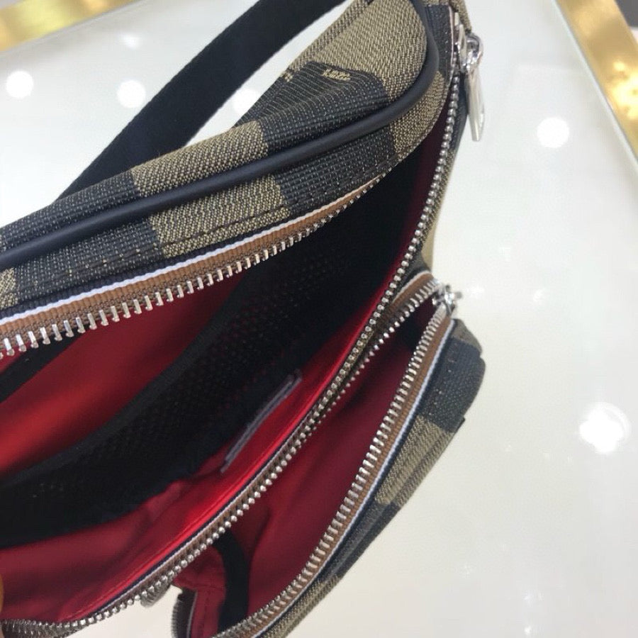 FENDI WAIST BAG 27*8*14