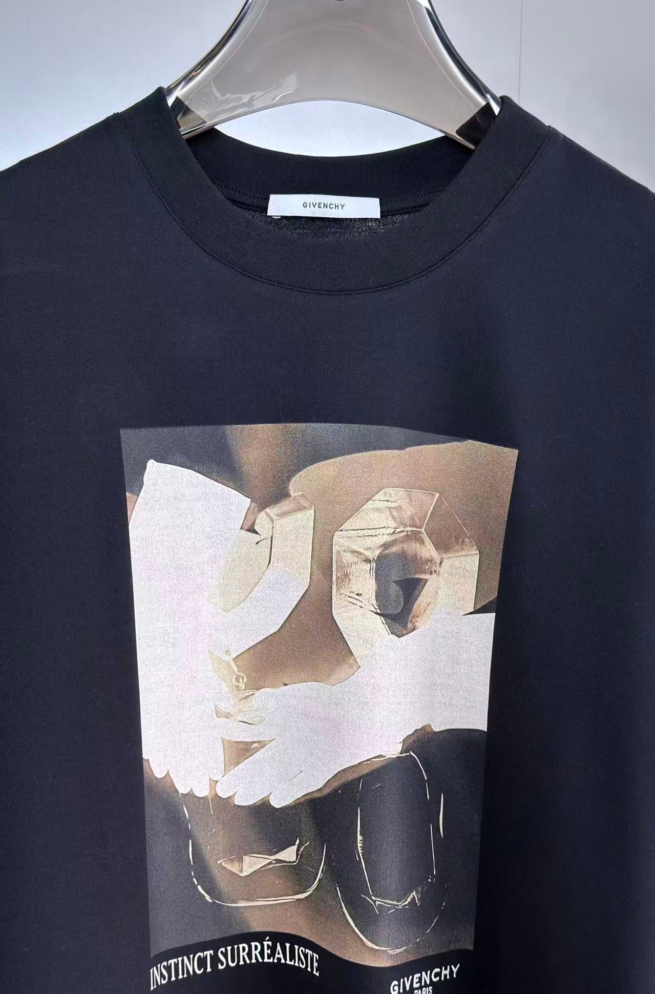 Givenchy T-Shirt