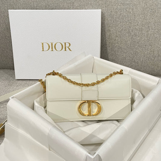 Dior Montaigne Bag