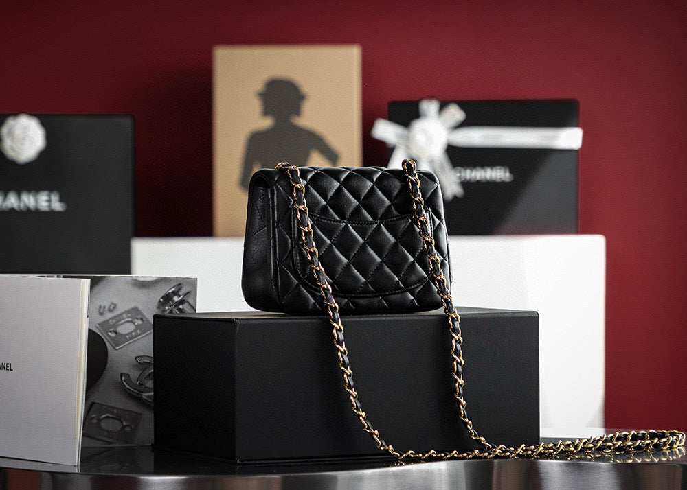 Chanel CF Bag (13x17x8cm)