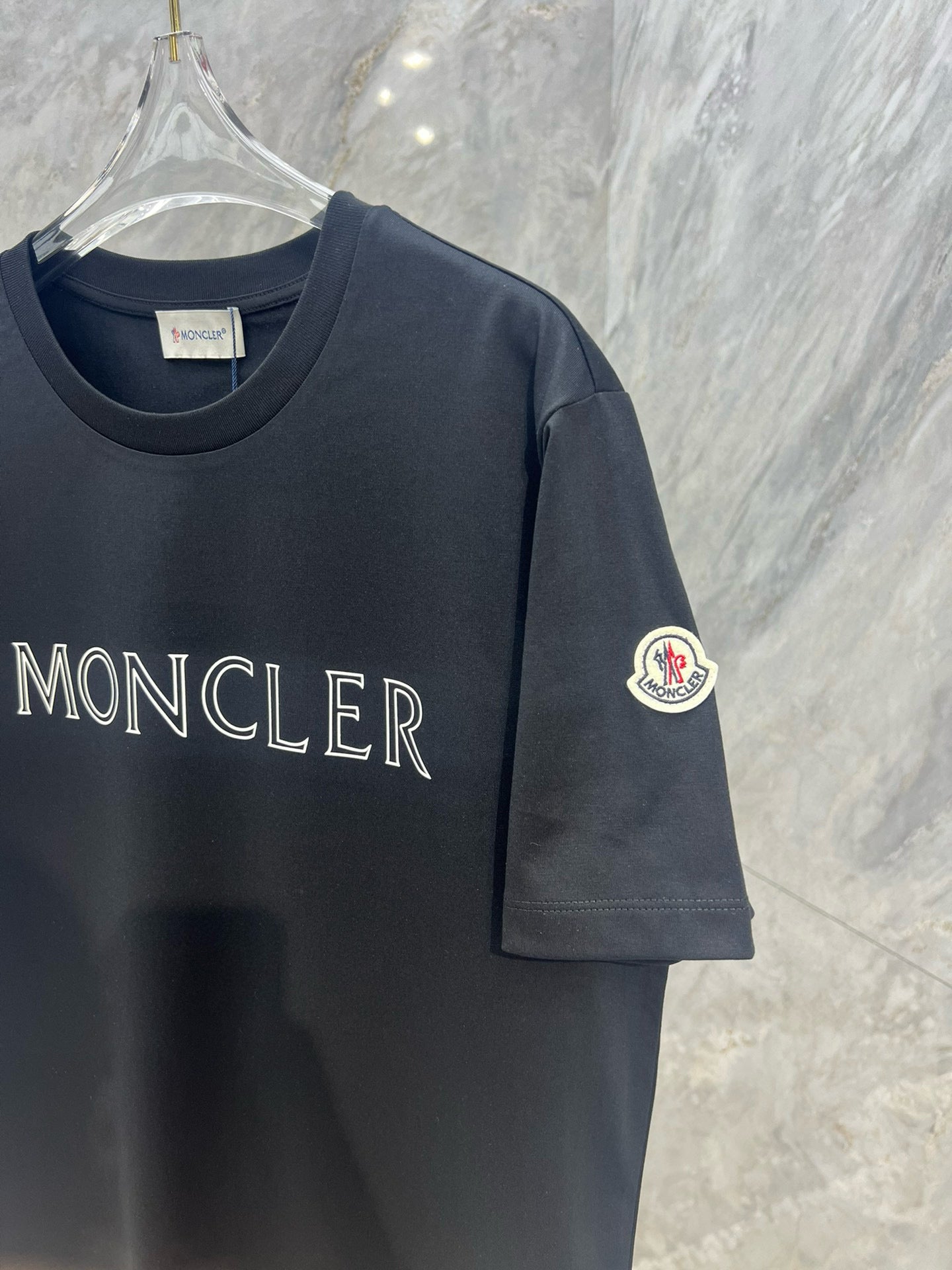 Moncler T-shirt