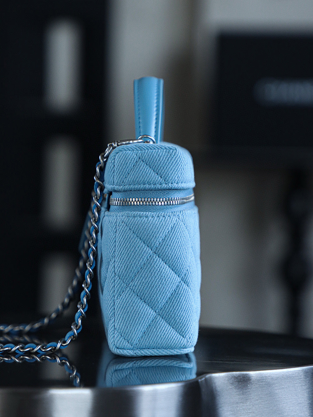 Chanel 25P LP Vanity Case
