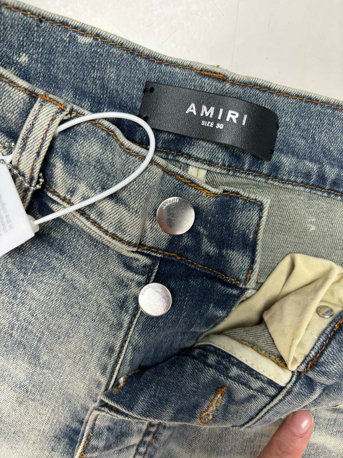 Amiri Jeans