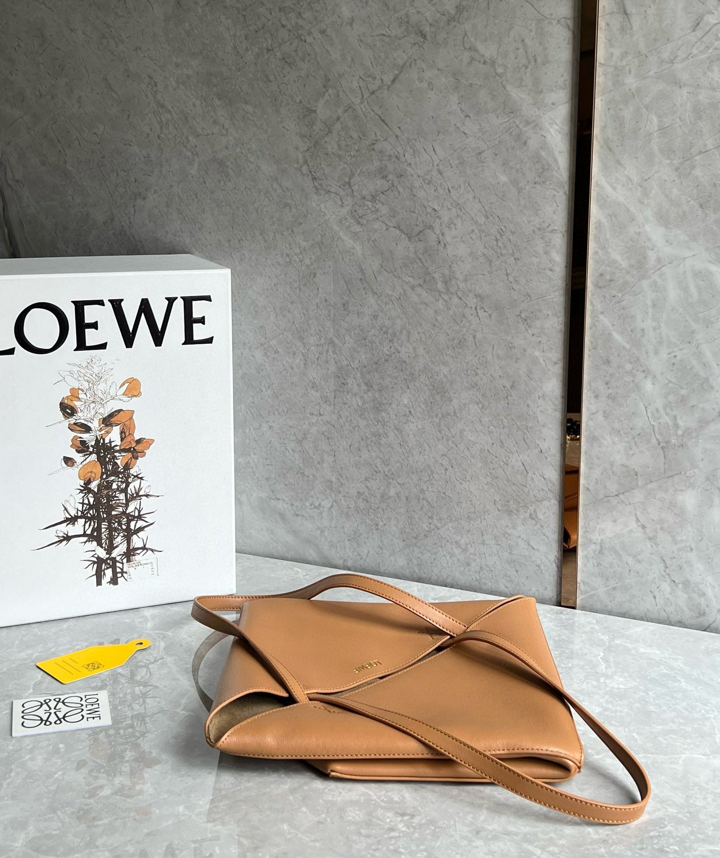Loewe Puzzle Fold Tote Bag(25.5x14.5x31.5cm)