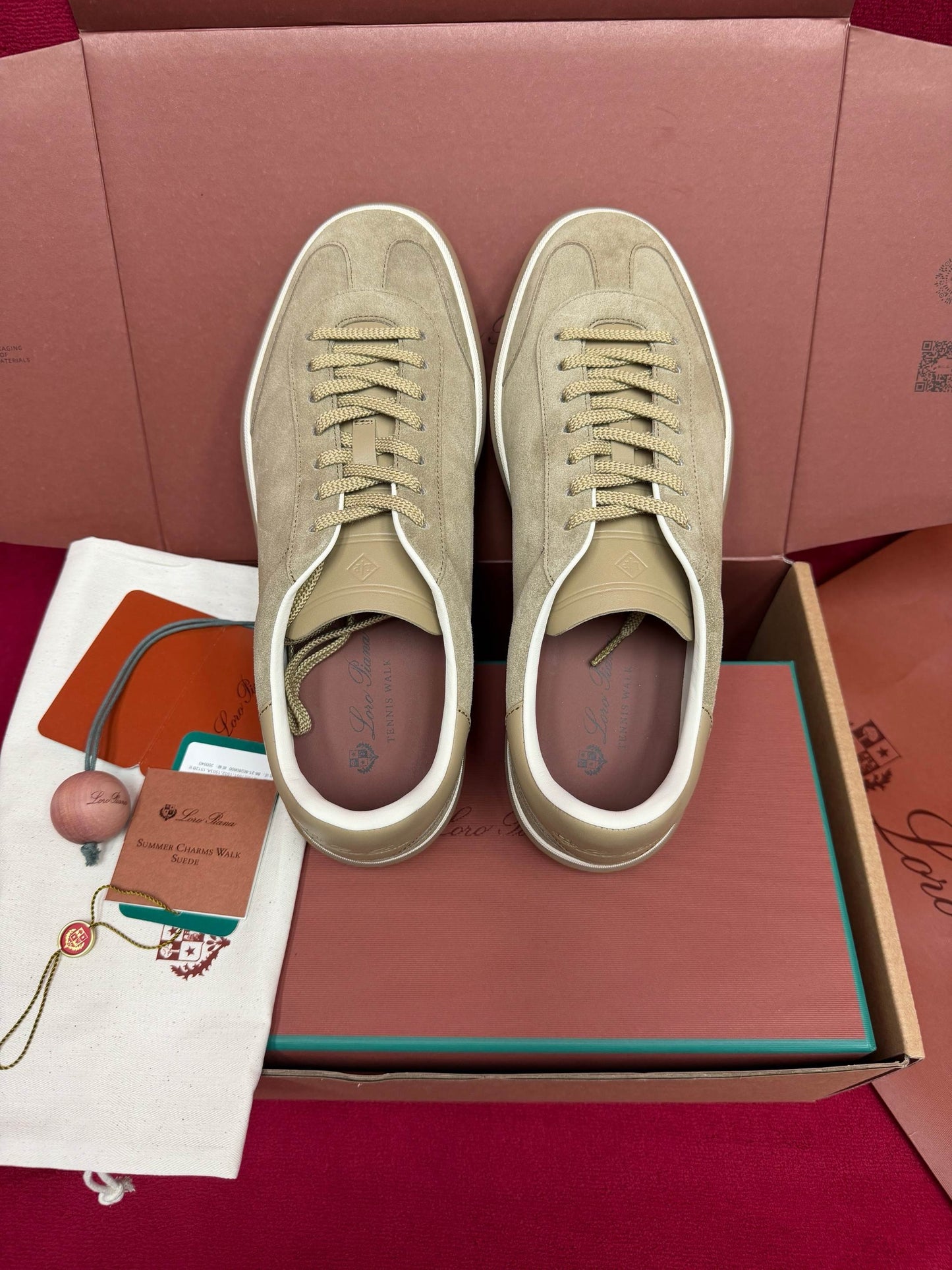 LP Sneaker