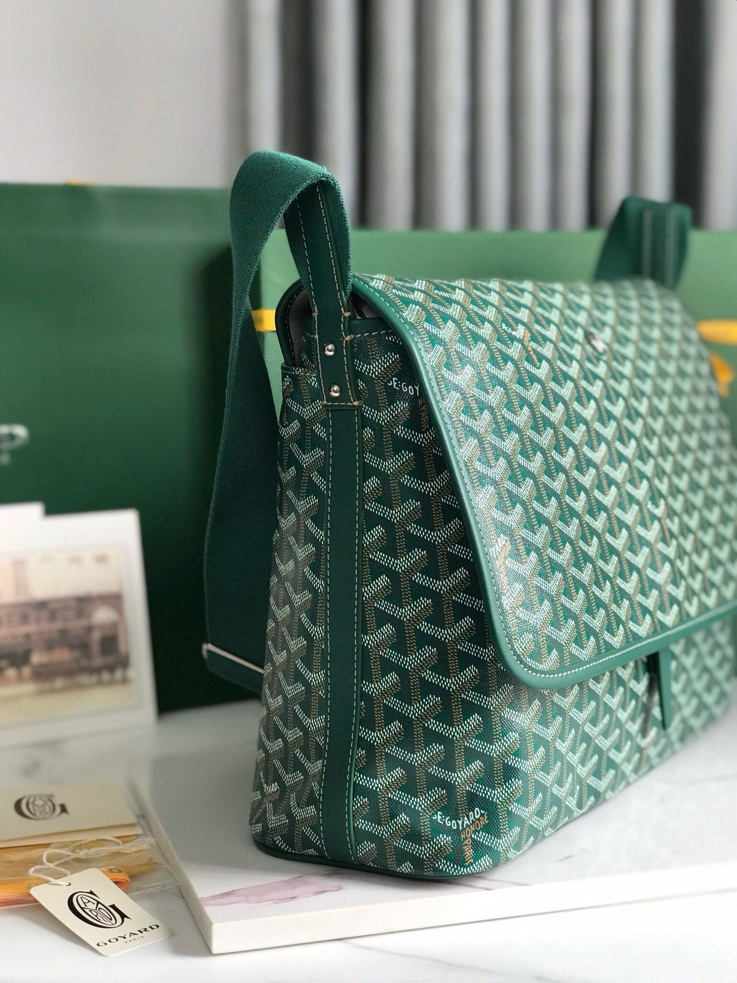 Goyard Messenger Bag 35x26x7.5cm