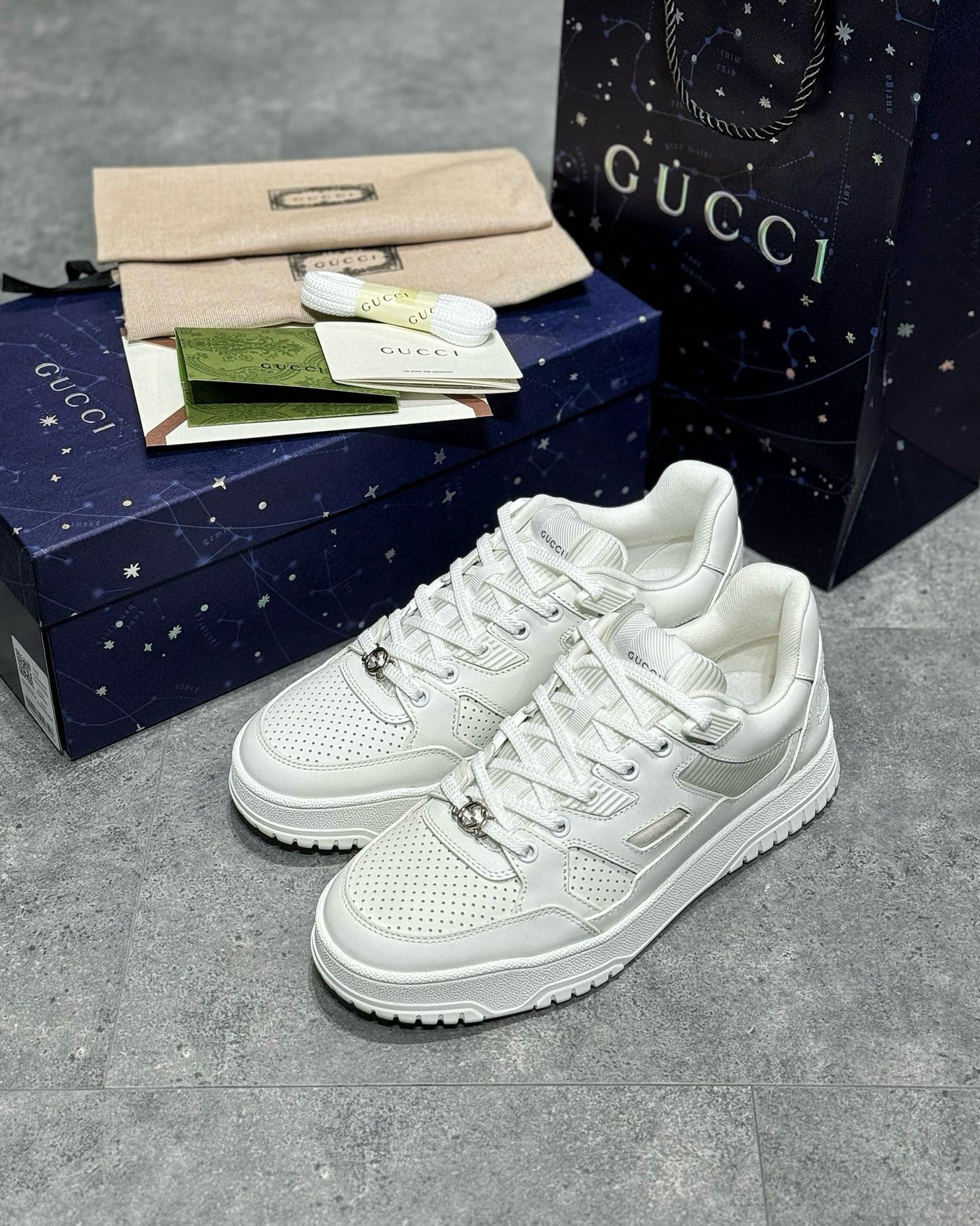 Gucci Sneakers