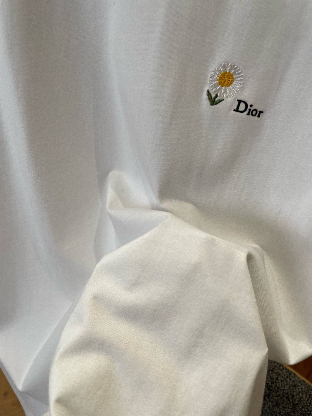 Dior T-shirt