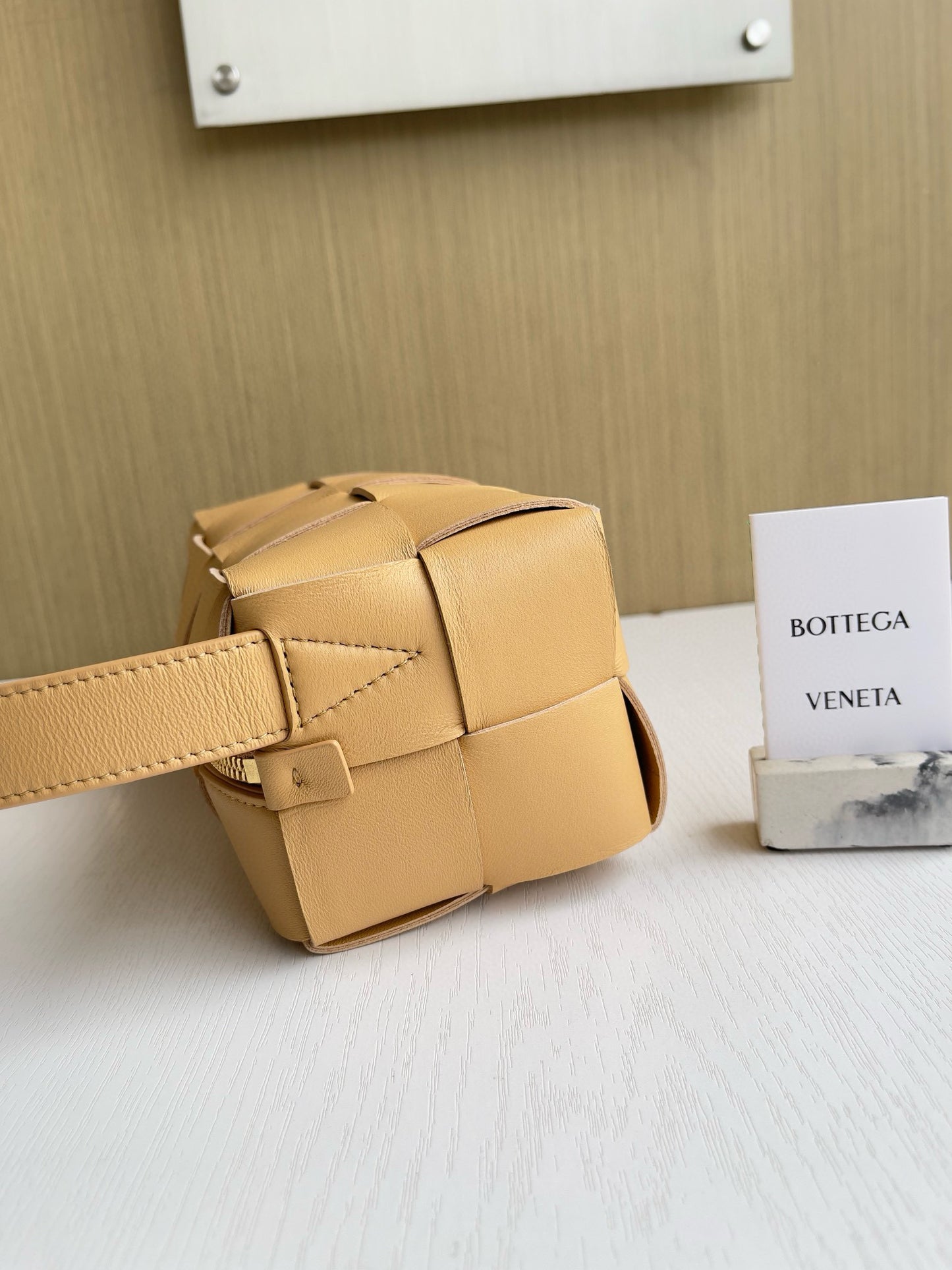 BV Intrecciato Cassette Bag