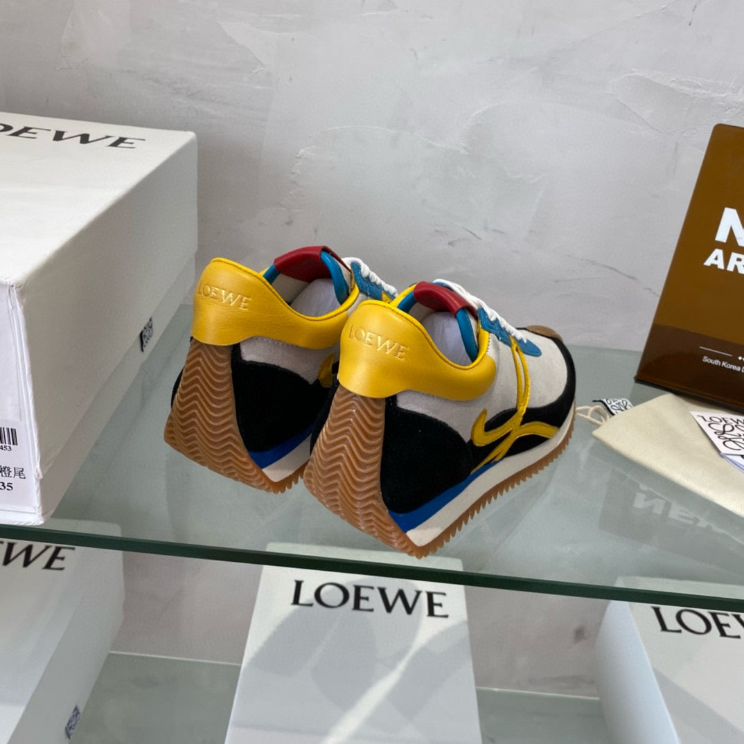 Loewe Sneakers