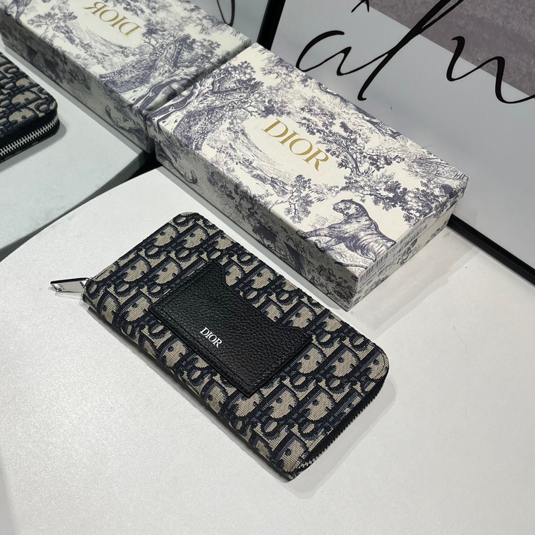 Dior Wallet