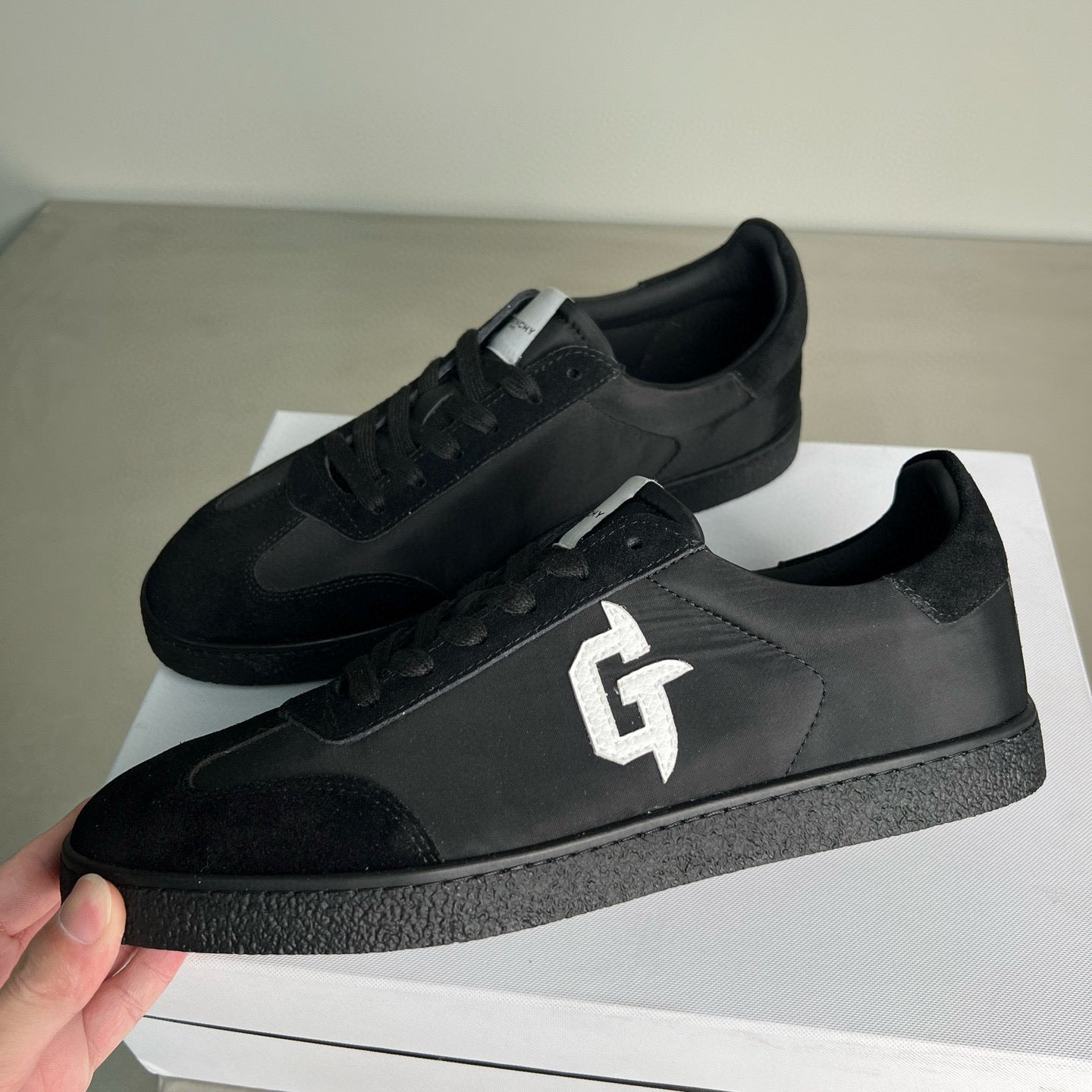 Givenchy Sneakers