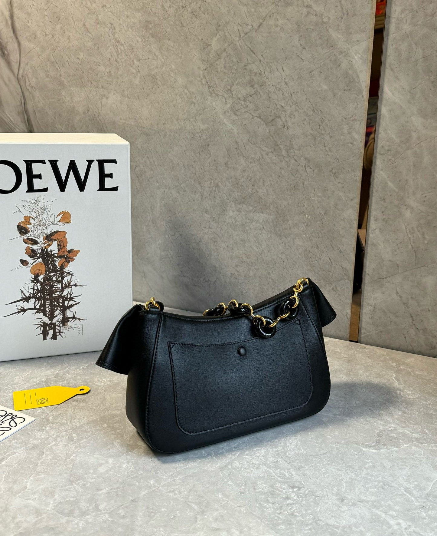 Loewe Ola Handbag(26x13x18cm)