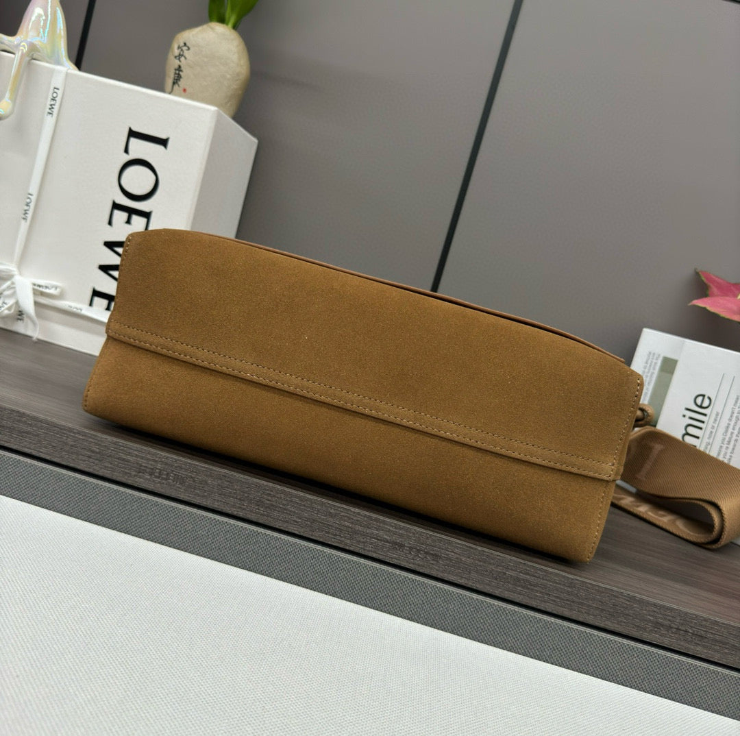 Loewe Messenger bag