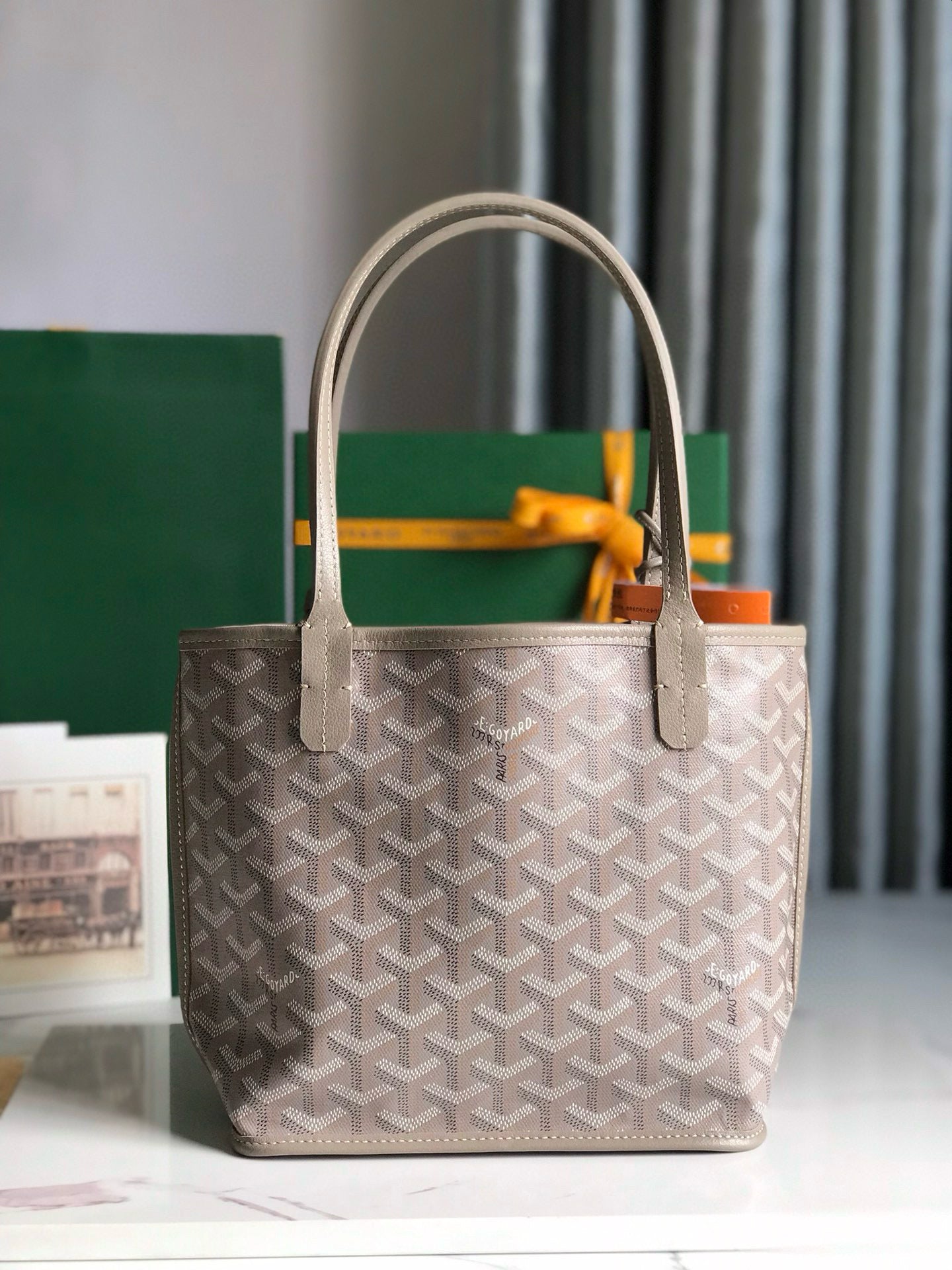 GOYARD REVERSIBLE ANJOU MINI 20*20*10