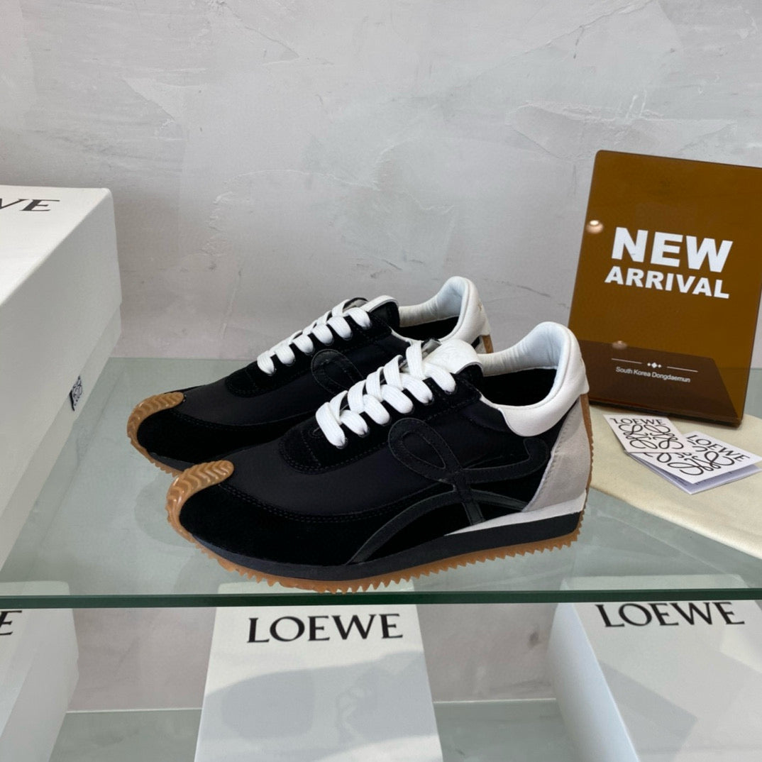 Loewe Sneakers