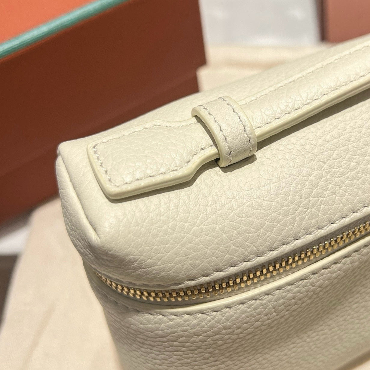 Loro Piana 19 Classic Case Bag