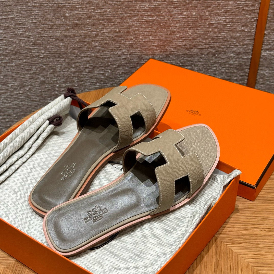 Hermes Sandals
