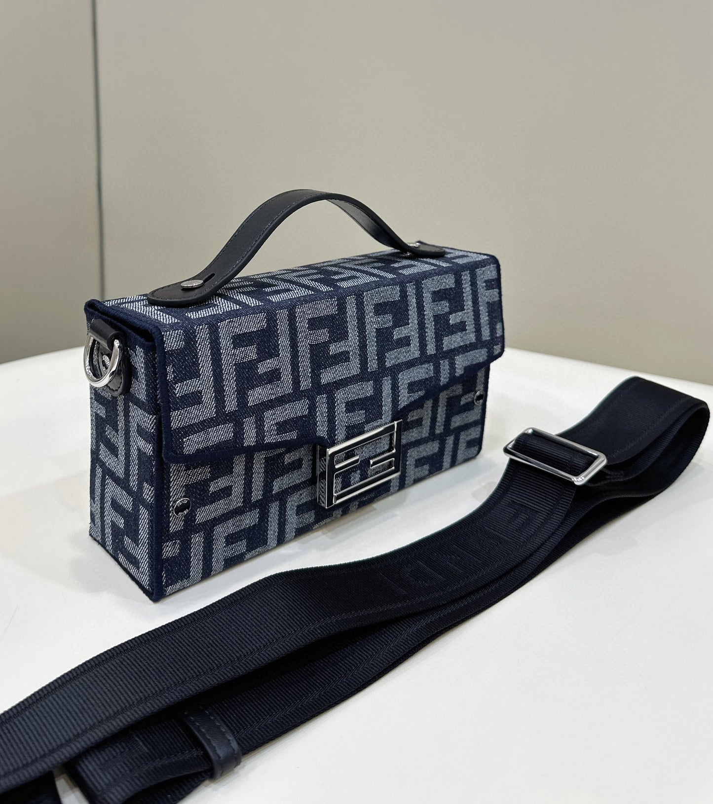 Fendi Baguette