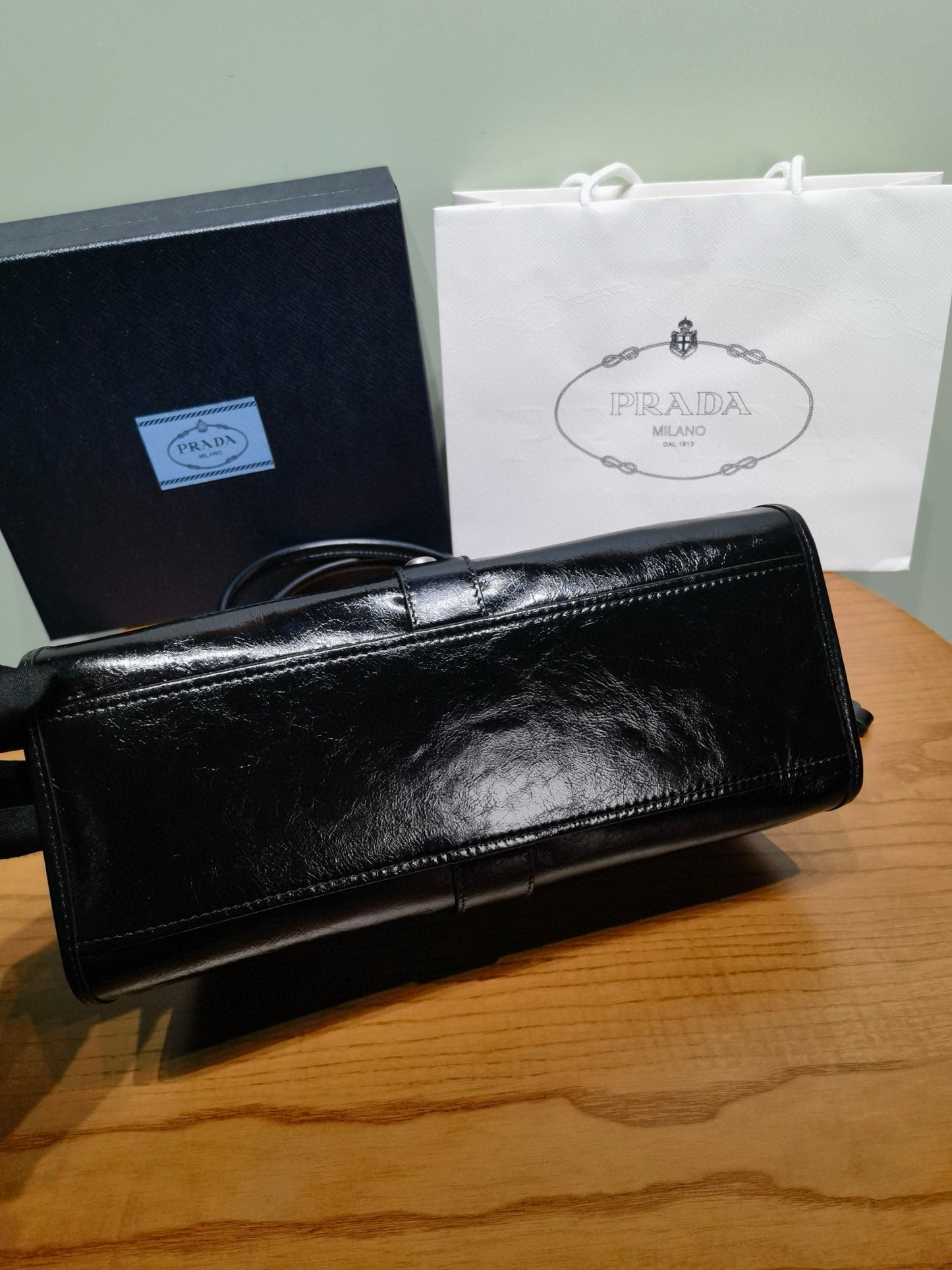 Prada Handbag 42x28x20cm