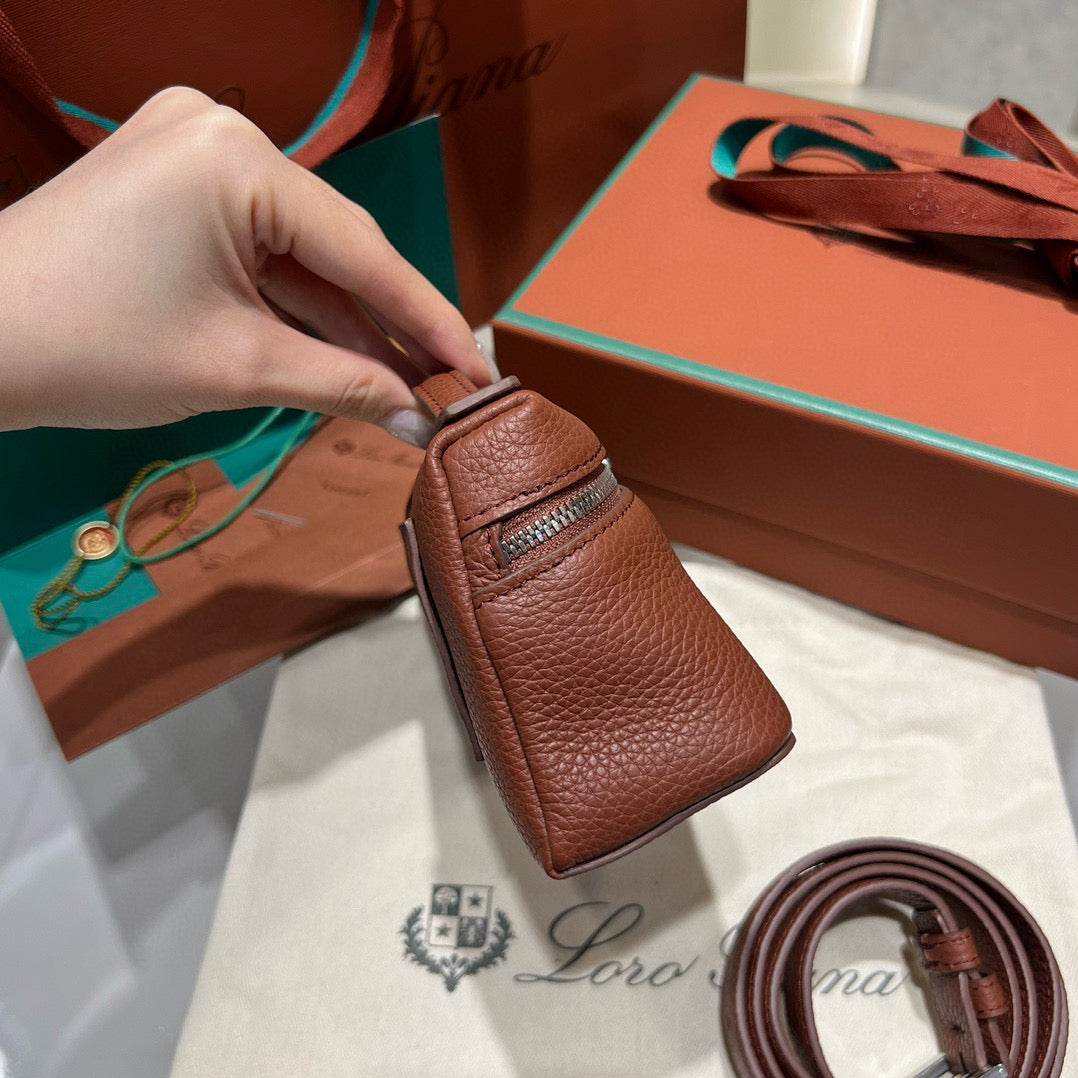 Loro Piana 16 Classic Bag