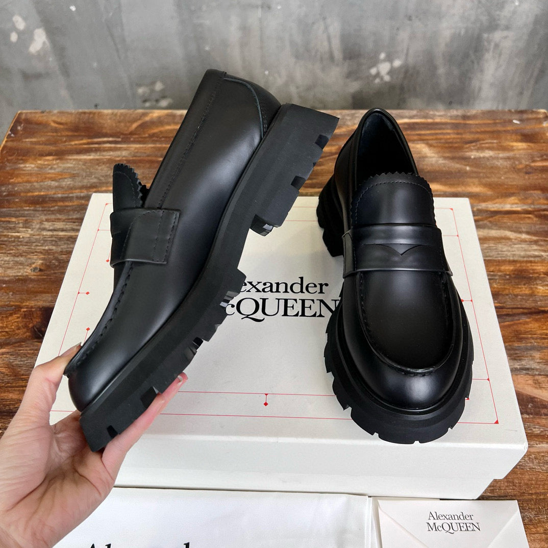 Alexander McQueen Loafers