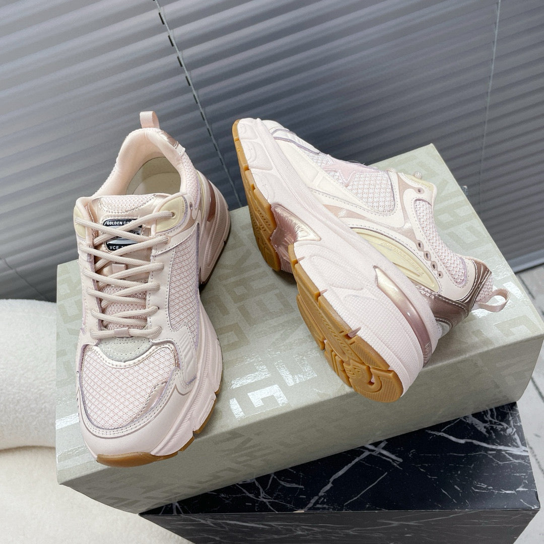 Golden Goose Sneaker