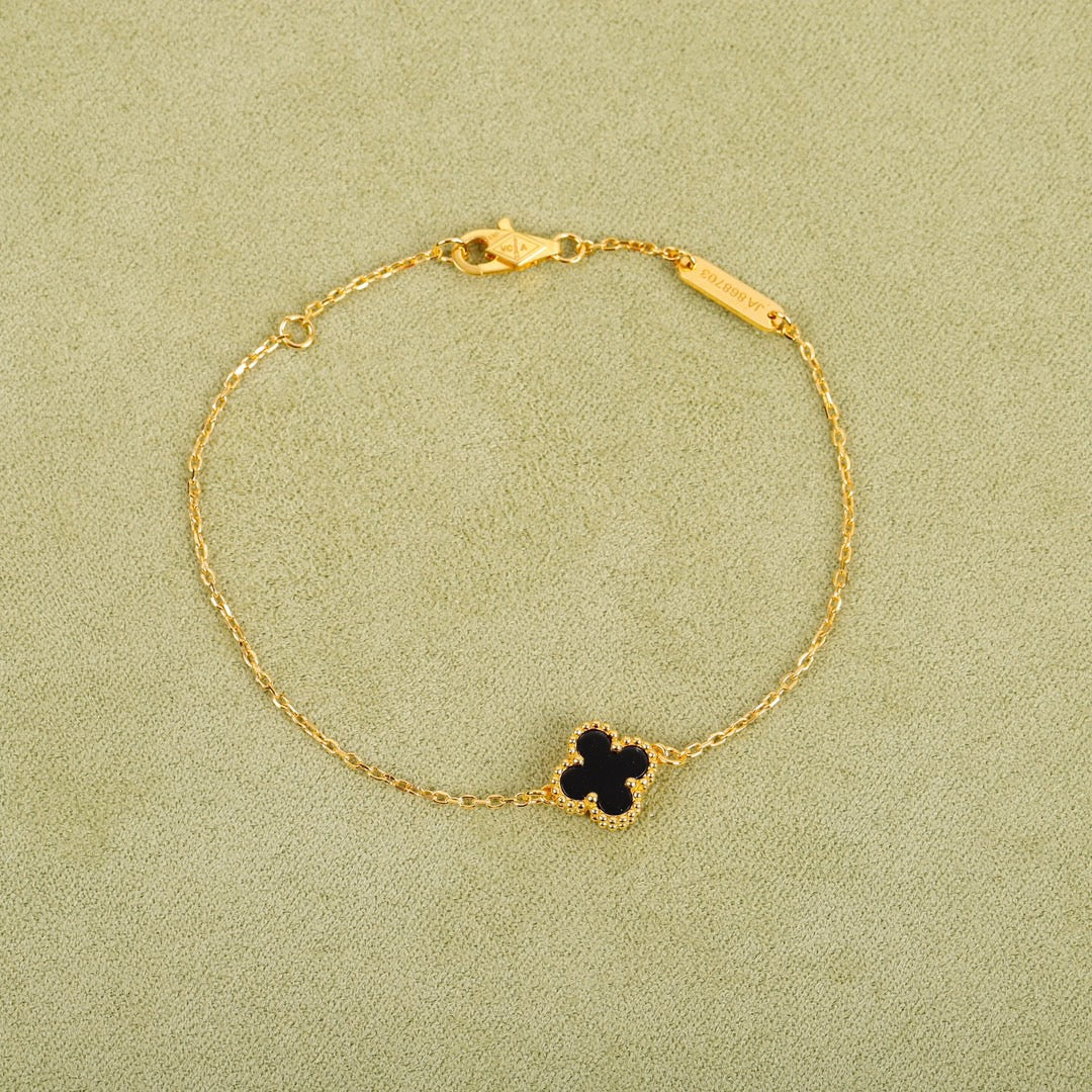 Van Cleef & Arpels Bracelet