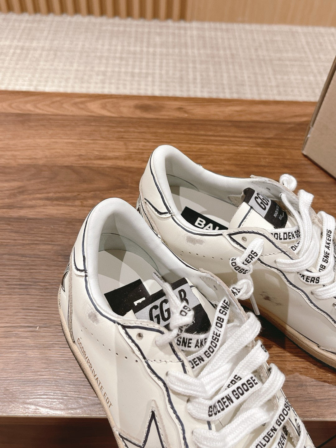 Golden Goose Sneaker