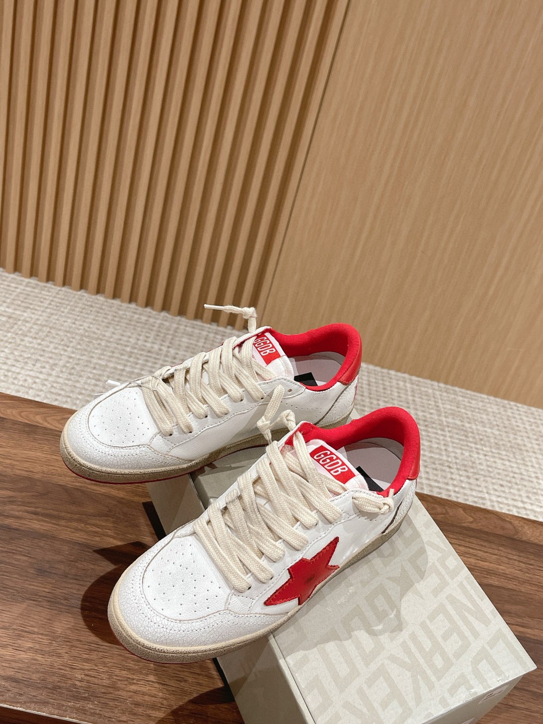 Golden Goose Sneaker