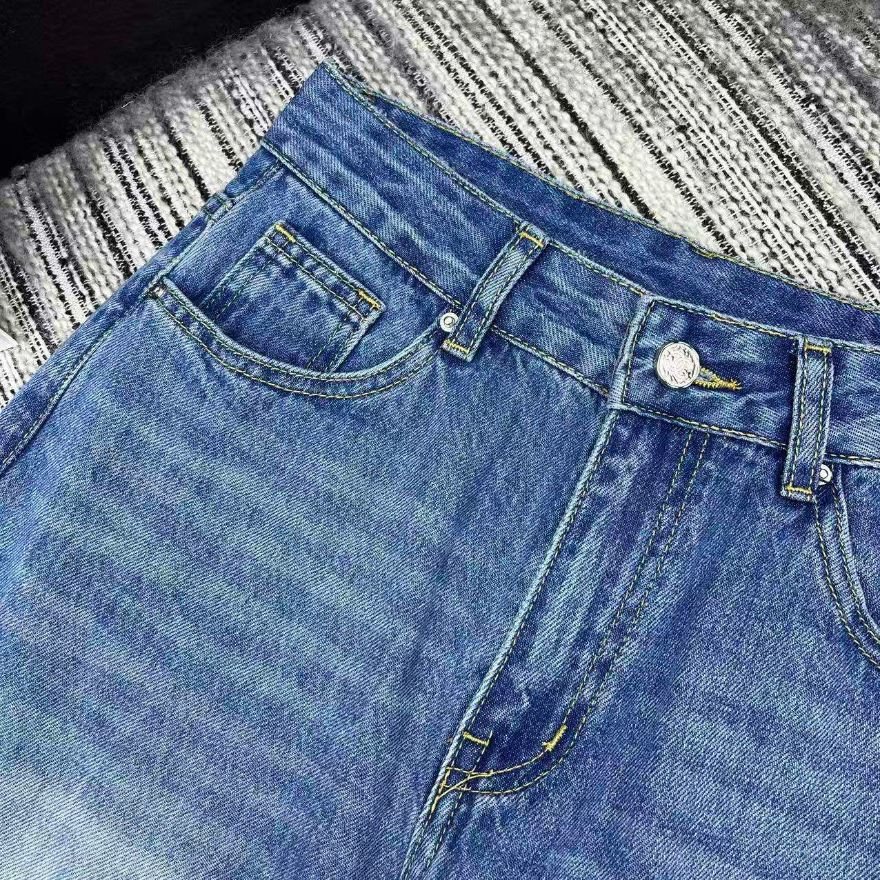 Chanel Jeans