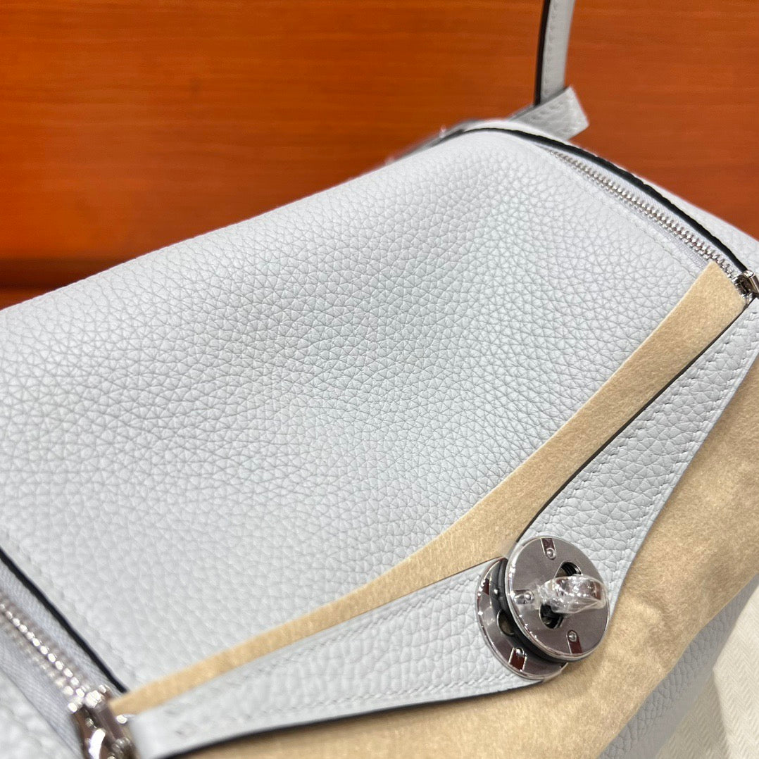 Hermes Lindy 26