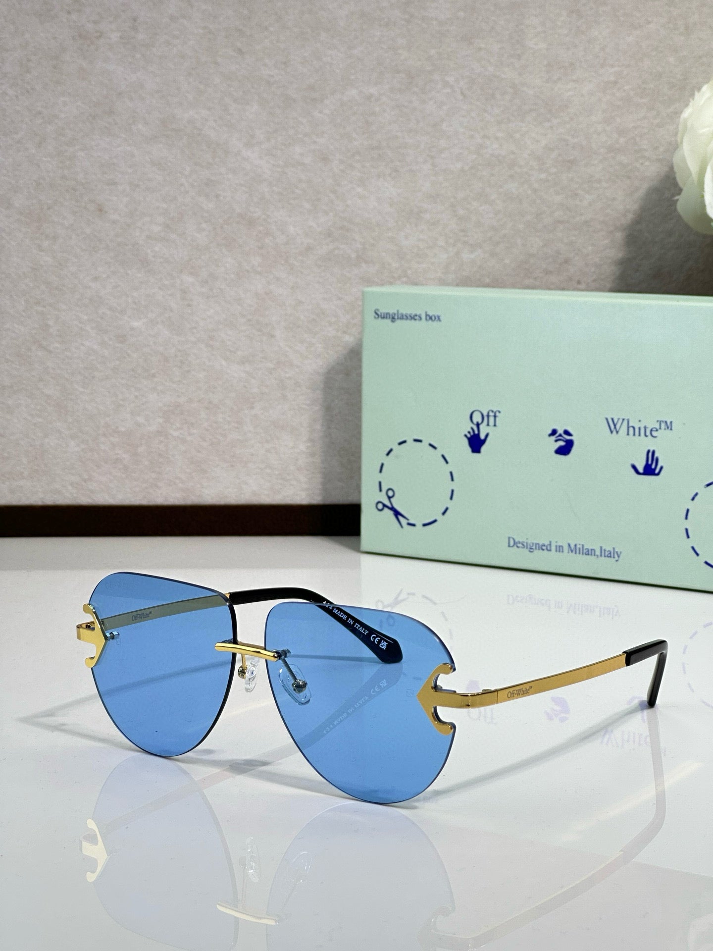 Off-White Sunglasses