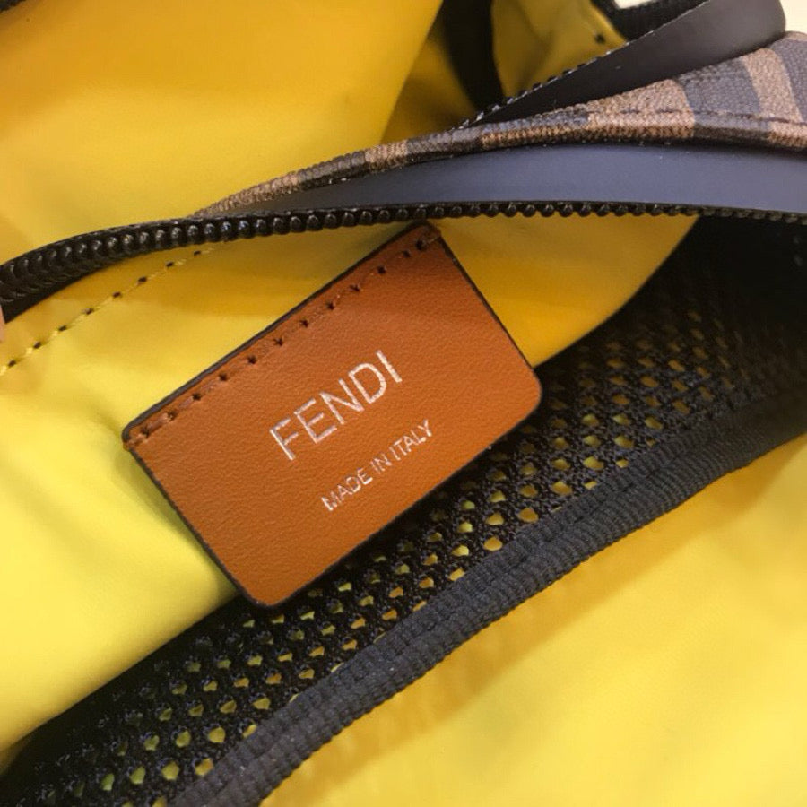 FENDI WAIST BAG 27*8*14