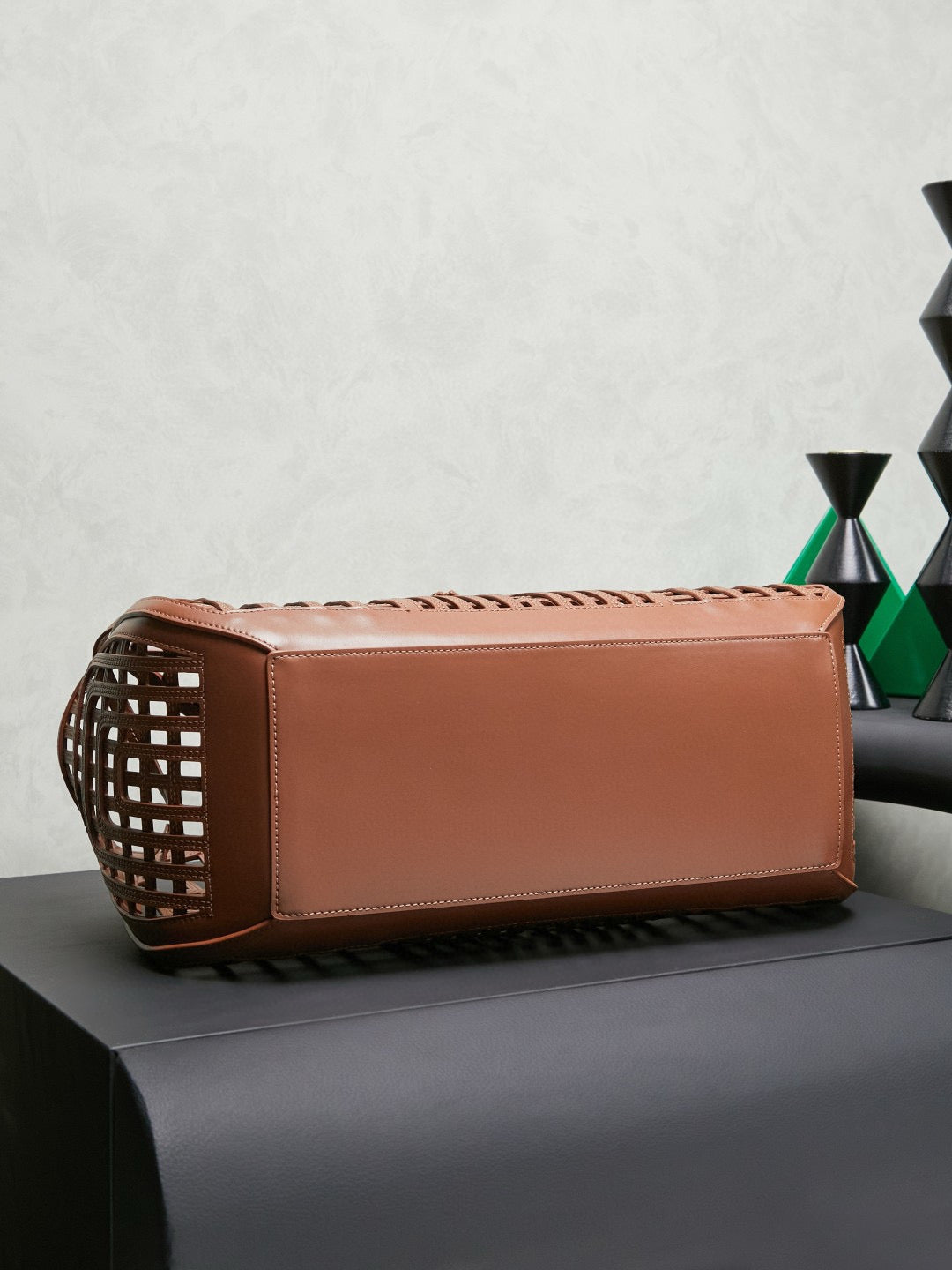 Miu Miu Basket Bag 40x21x15.5cm