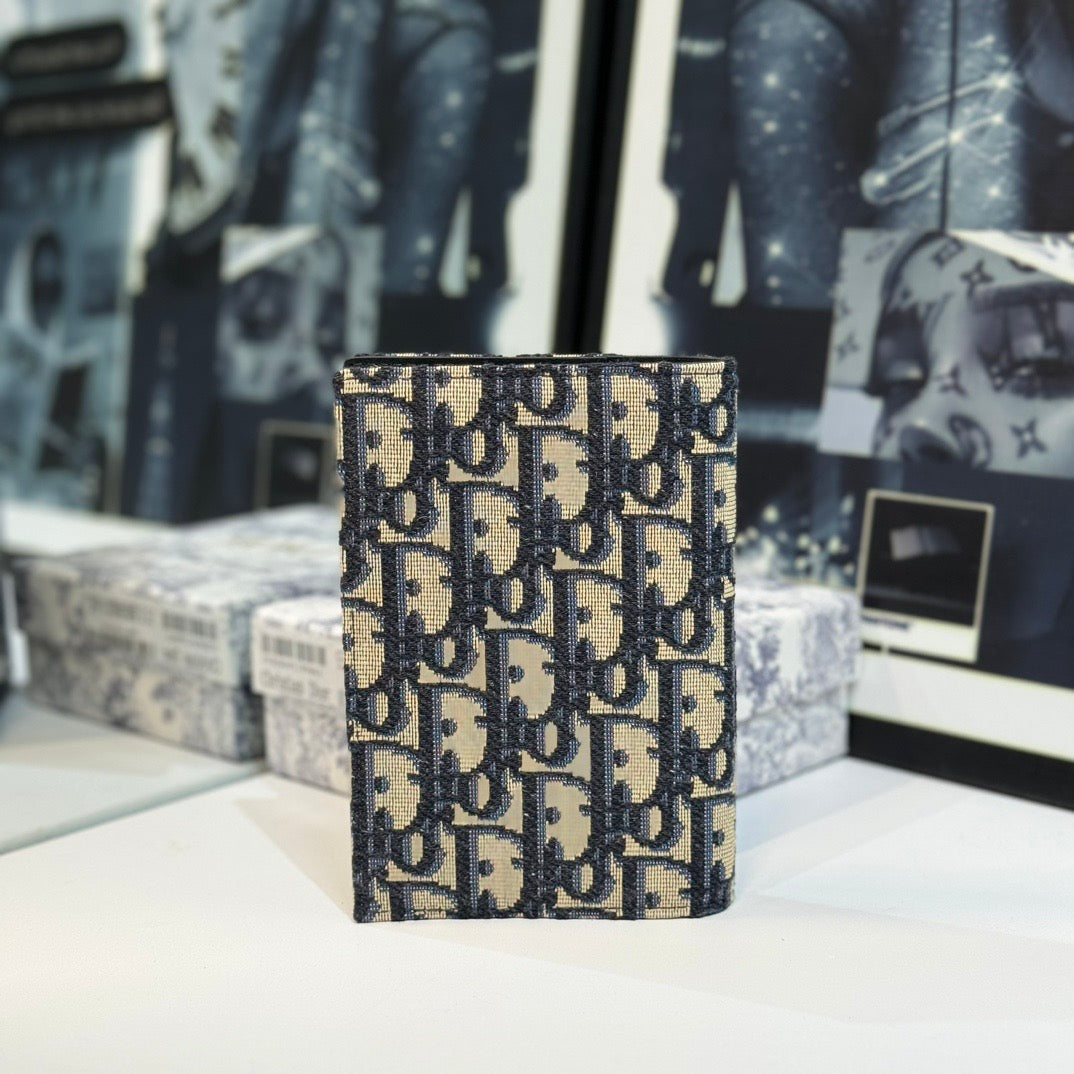 Dior Wallet