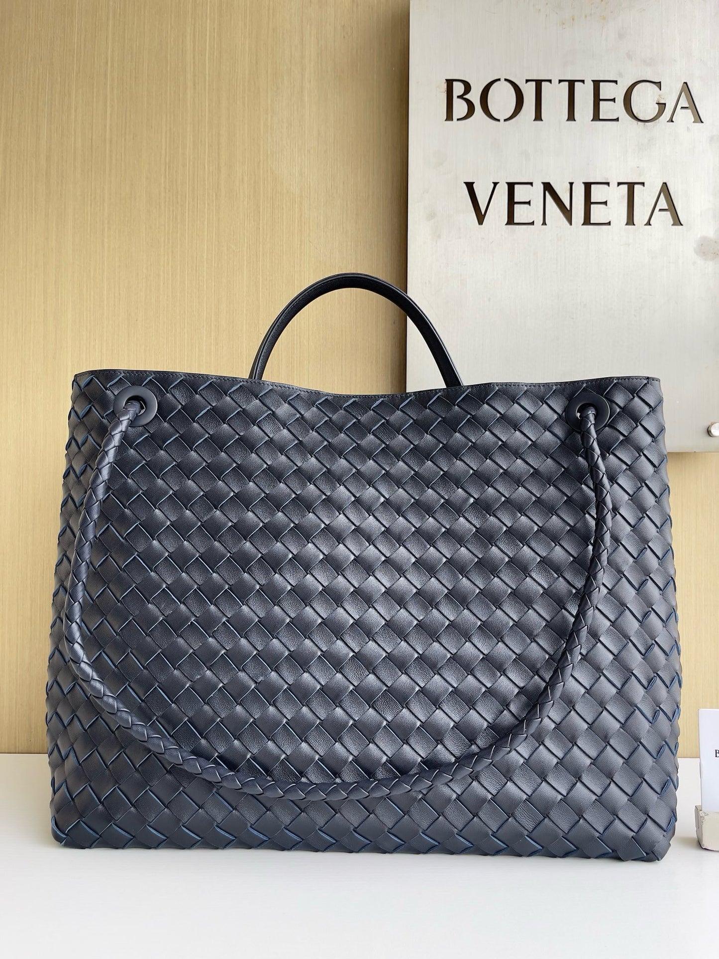 Bottega Veneta Shoulder Bag