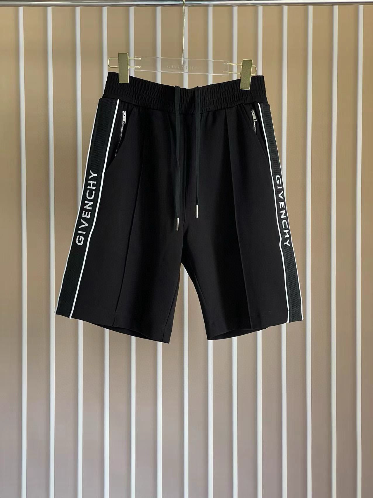 GVC Short Pants