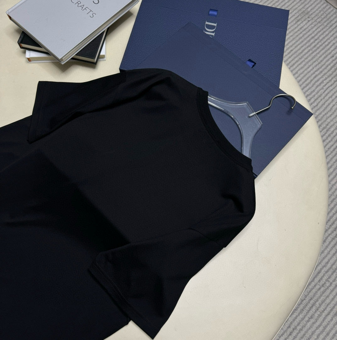 Dior T-shirt