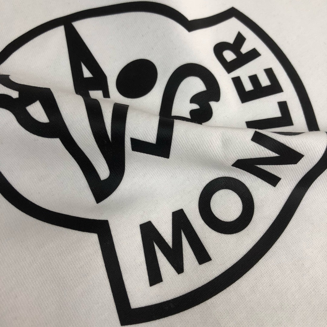 Moncler T-shirt