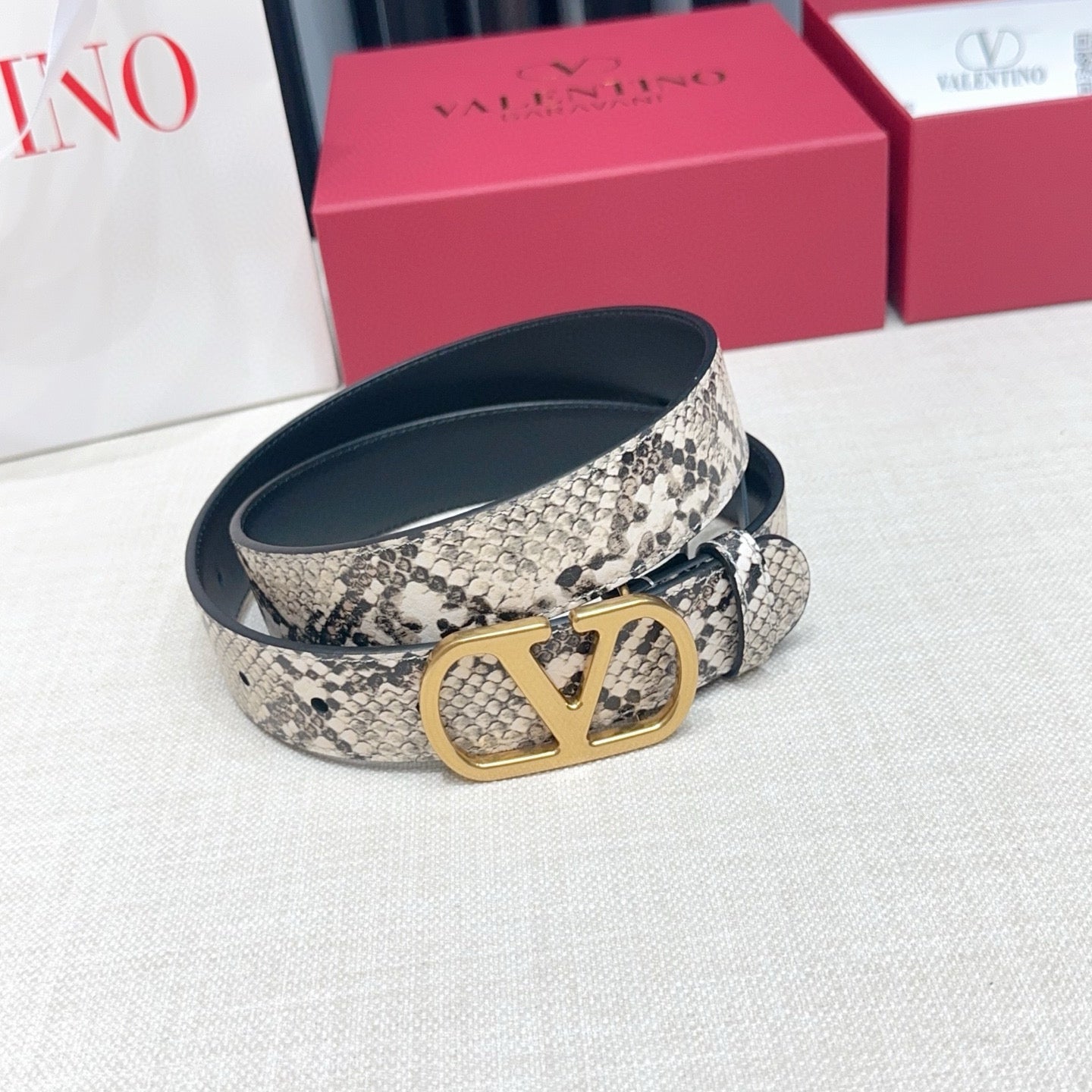 Valentino Belt (Width 3cm)