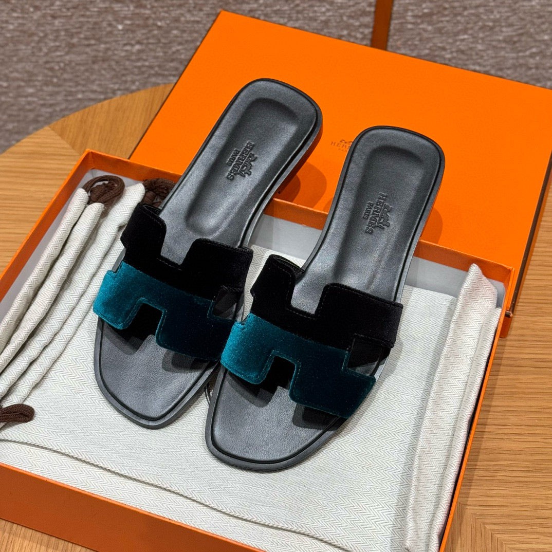 Hermes Slippers