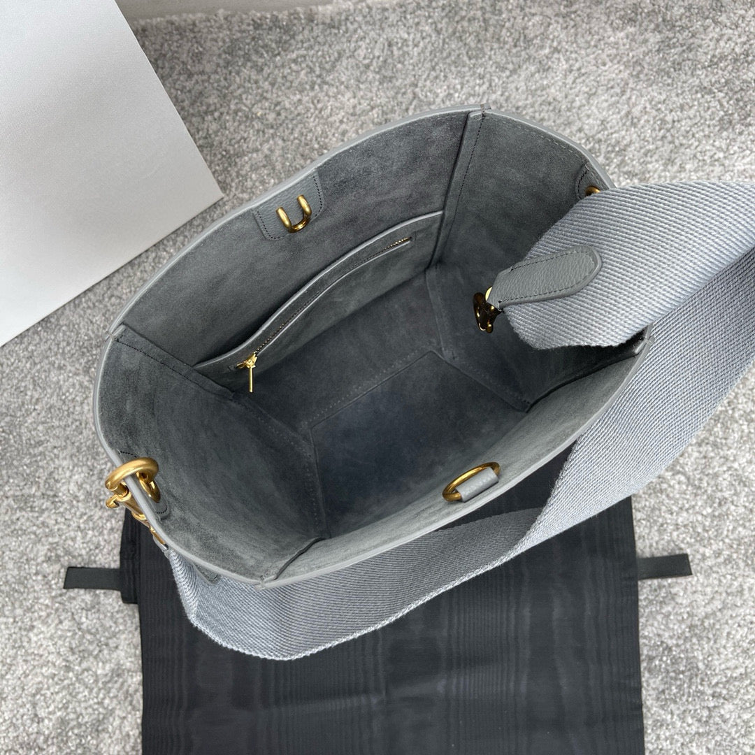 Celine Sangle Bucket