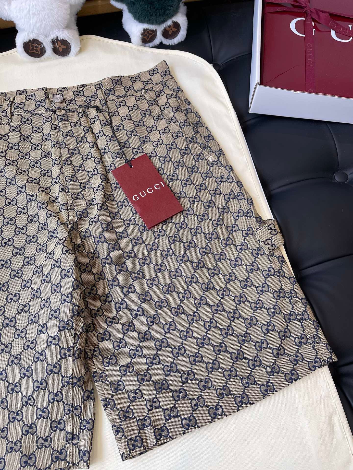 Gucci Short Pants