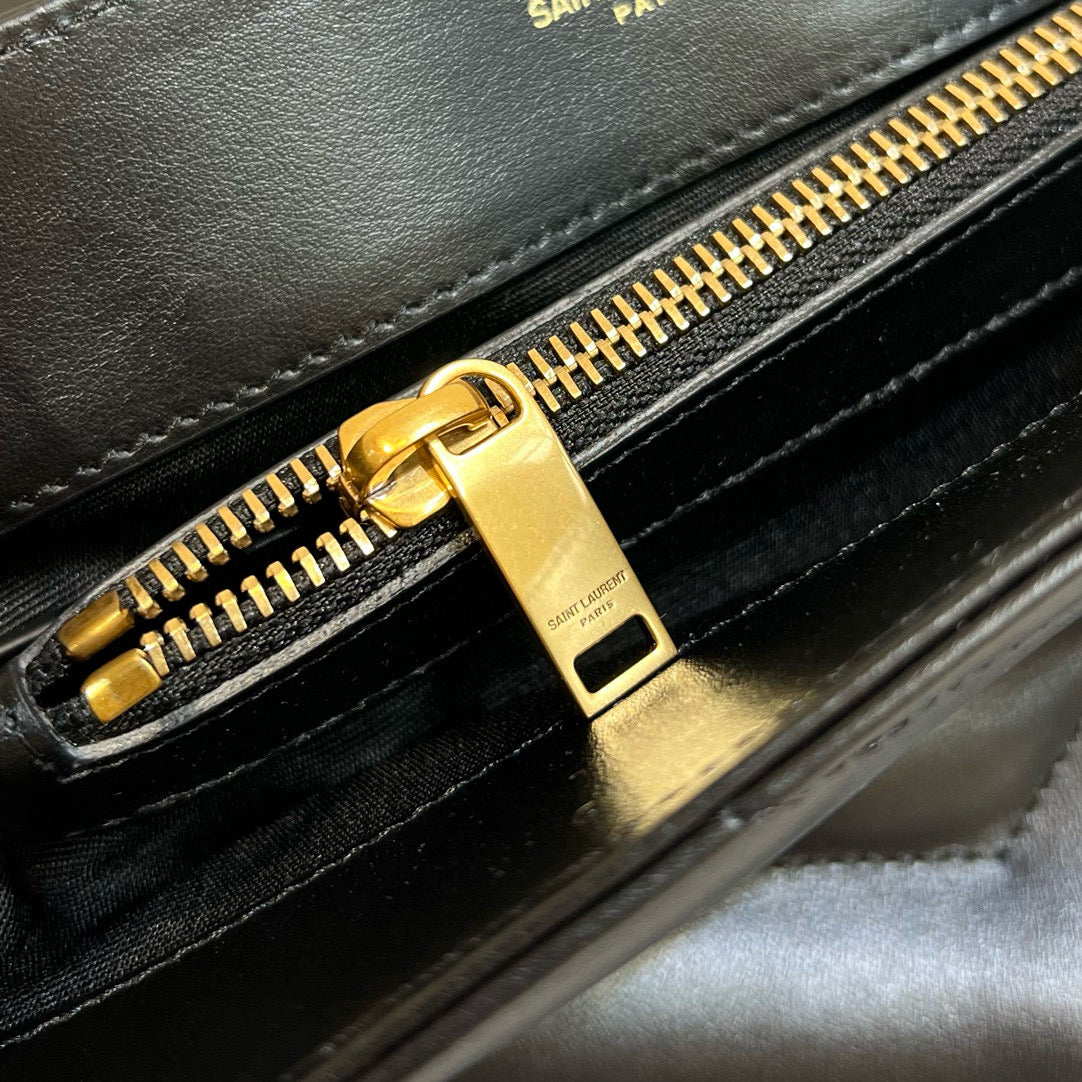 YSL Loulou Shoulder Bag 20x14x7.5