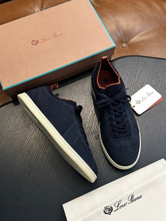 LP Sneakers